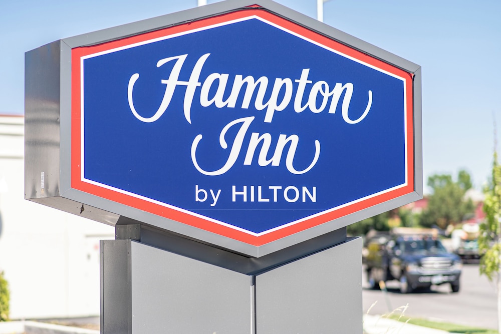 Hampton Inn by Hilton Redmond Bend Airport - photo 35