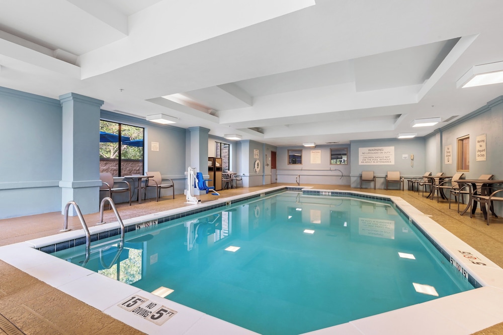 Holiday Inn Express & Suites Maumelle Little Rock NW by IHG - photo 30