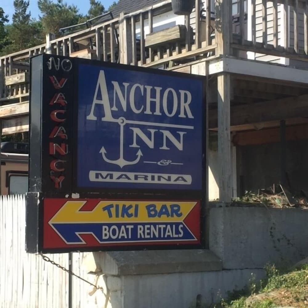 The Anchor Inn and Marina - photo 41
