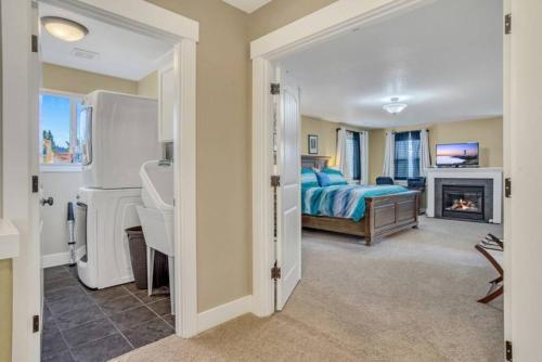Spacious SE House toy room AC walk to food — 4-Star Luxury Hotel in Portland, United States