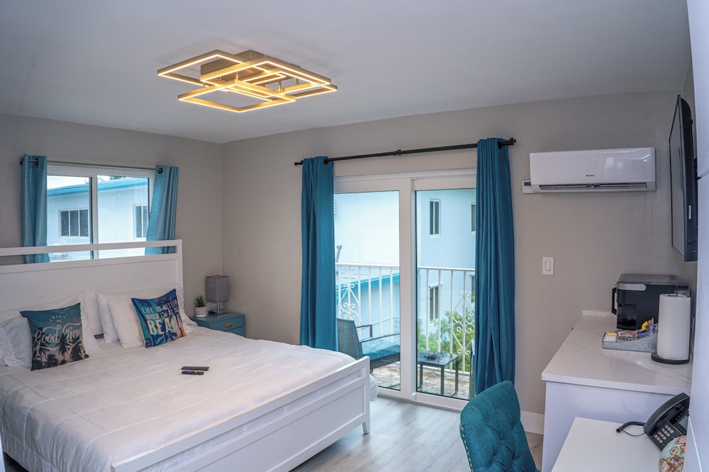 The Tel Hollywood Beach - photo 12