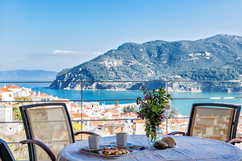 Thea Home Hotel by Booking Kottas in Skopelos, Greece