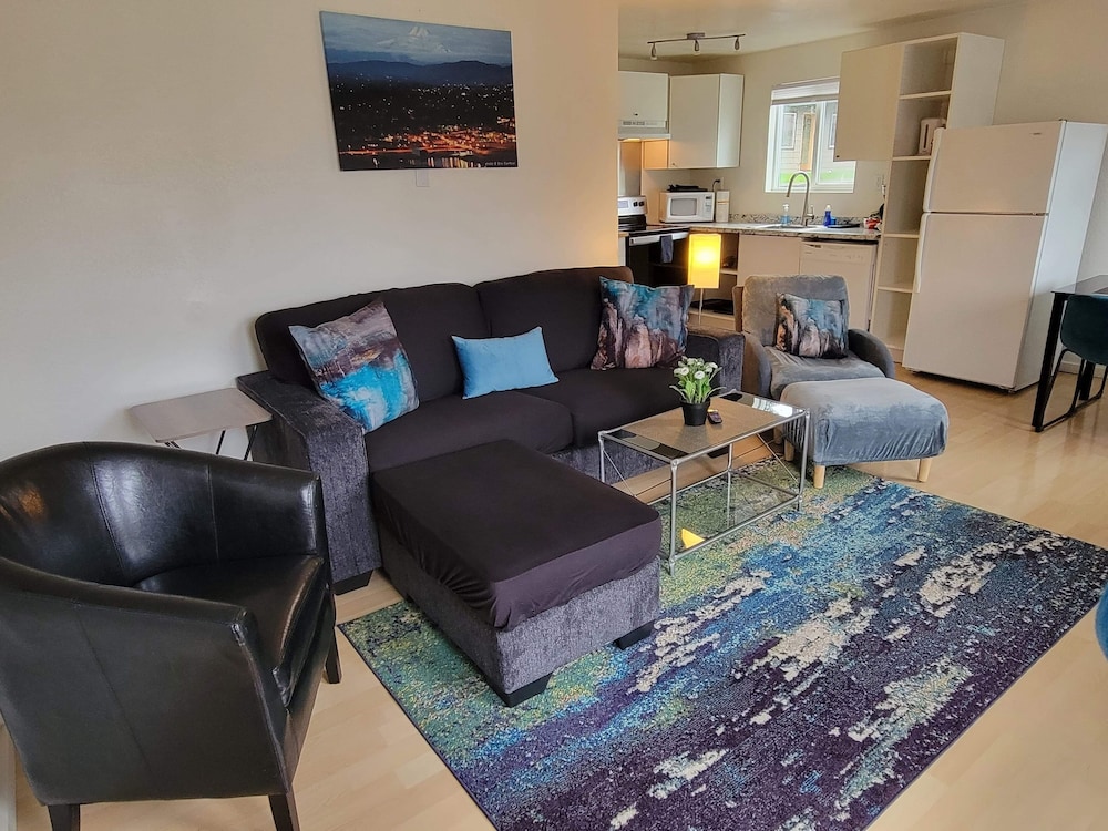 Hood River Suites Apartment Hotel - photo 28