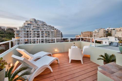 St Julians Seaviews HillTop House — 4-Star Luxury Hotel in San Giljan, Malta