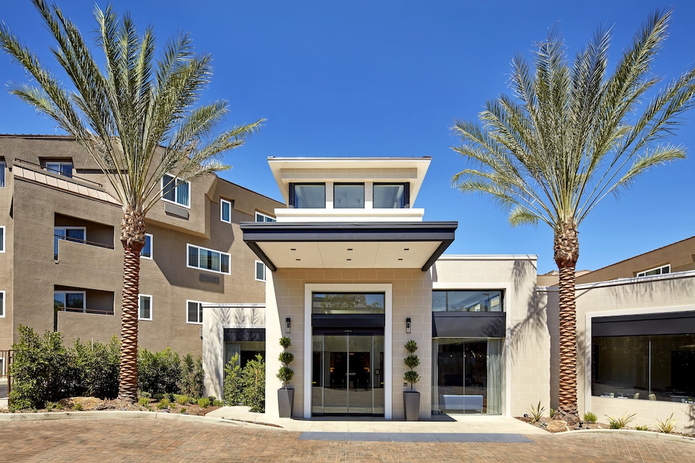 Hilton Garden Inn San Diego Mission Valley Stadium - photo 41