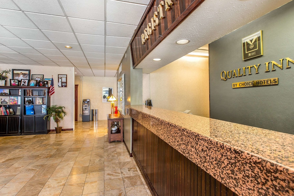Quality Inn Barstow Route 66 - photo 2