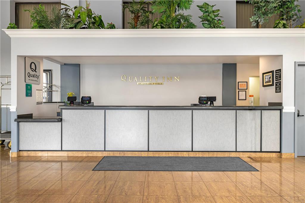 Quality Inn Niagara Falls Blvd - photo 7