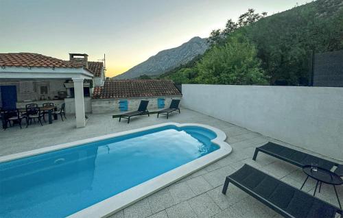 Stunning Home In Orebic With Wifi — 4-Star Luxury Hotel in Orebic, Croatia