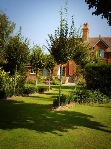 Walwyn Court Barns — hotel in Ledbury