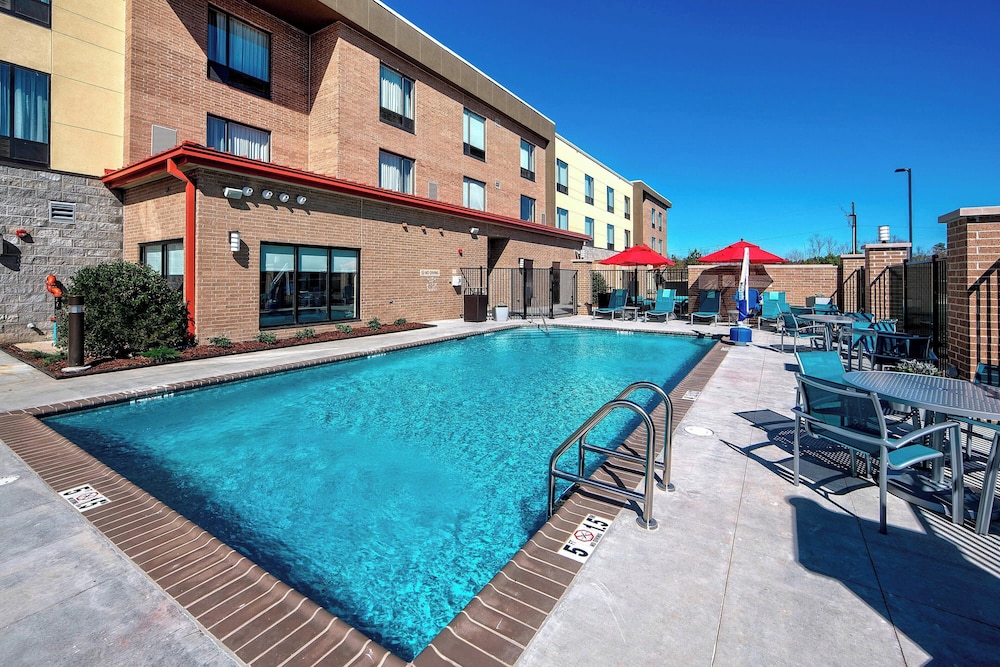 TownePlace Suites Hattiesburg - photo 21
