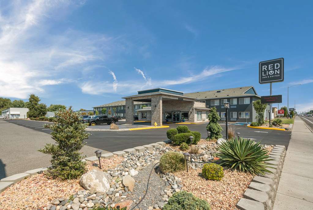 Red Lion Inn & Suites Kennewick Tri Cities - featured photo