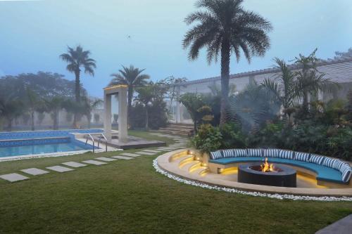 StayVista La Paradise Luxurry 2BR Villa in Amritsar with Private Pool & Lawn — 4-Star Luxury Hotel in Amritsar, India