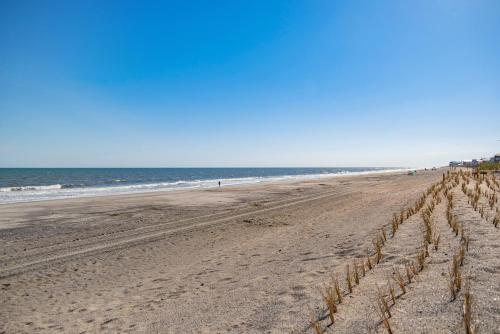 Brigantine by Oak Island Accommodations - photo 20