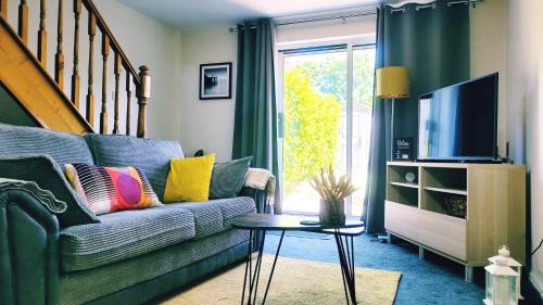 Modern 2 Bed House in Stoke Gifford NR Parkway Statn Free Parking — 4-Star Luxury Hotel in Bristol, United Kingdom