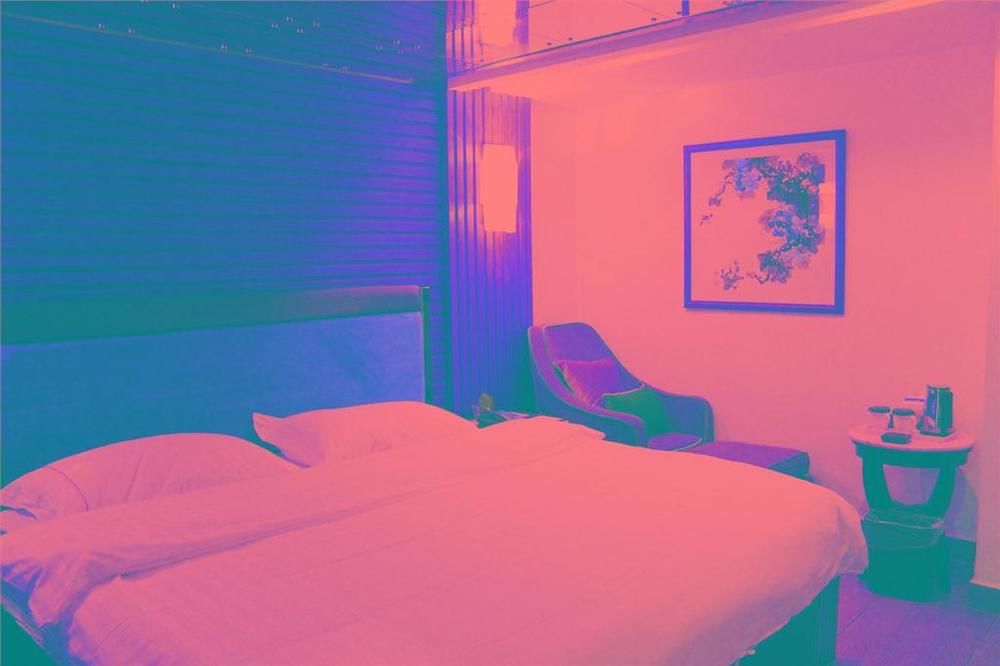 The Royal Classic Hotel in Meizhou, People's Republic of China