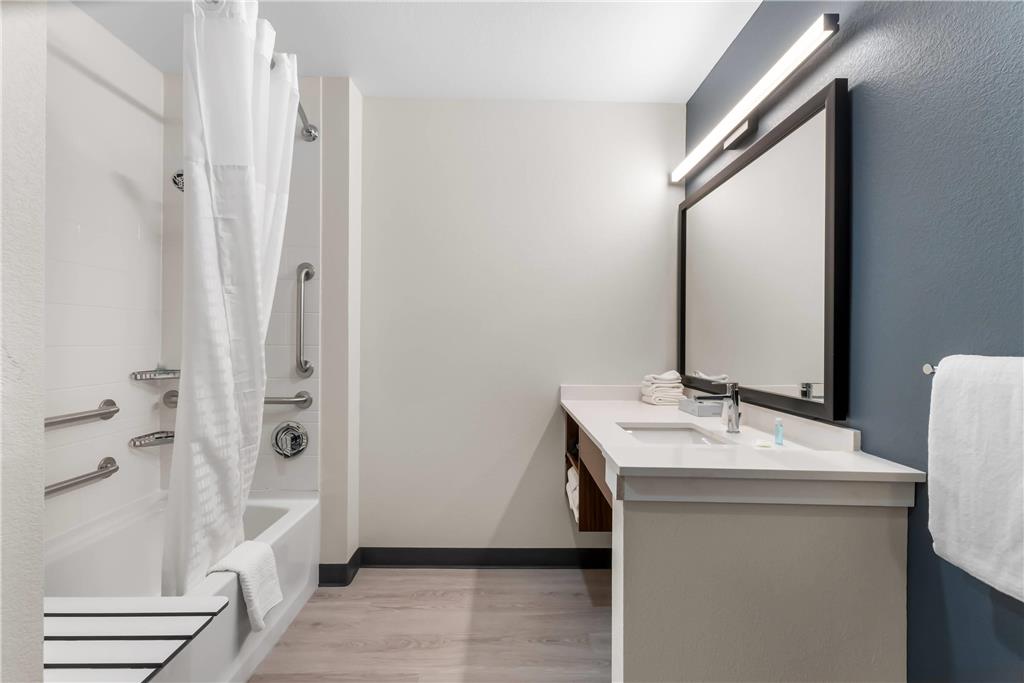 Everhome Suites Cheyenne - photo 29