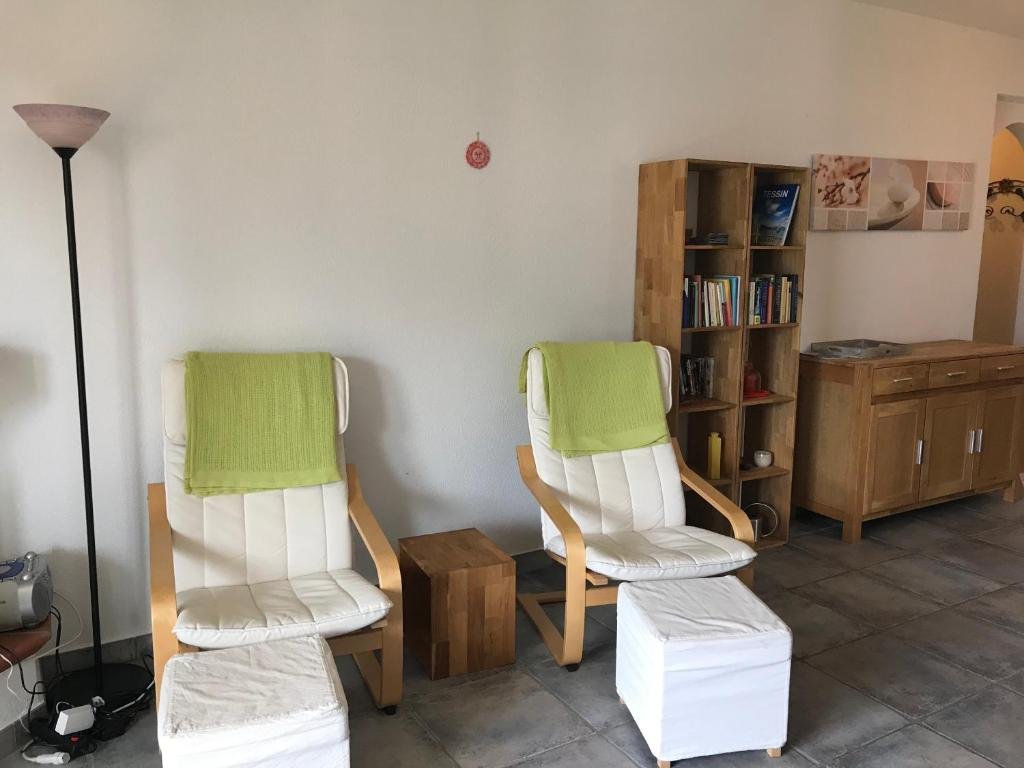 Muralto Locarno: Miramonti Apt. 8 — 4-Star Luxury Hotel in Muralto, Switzerland