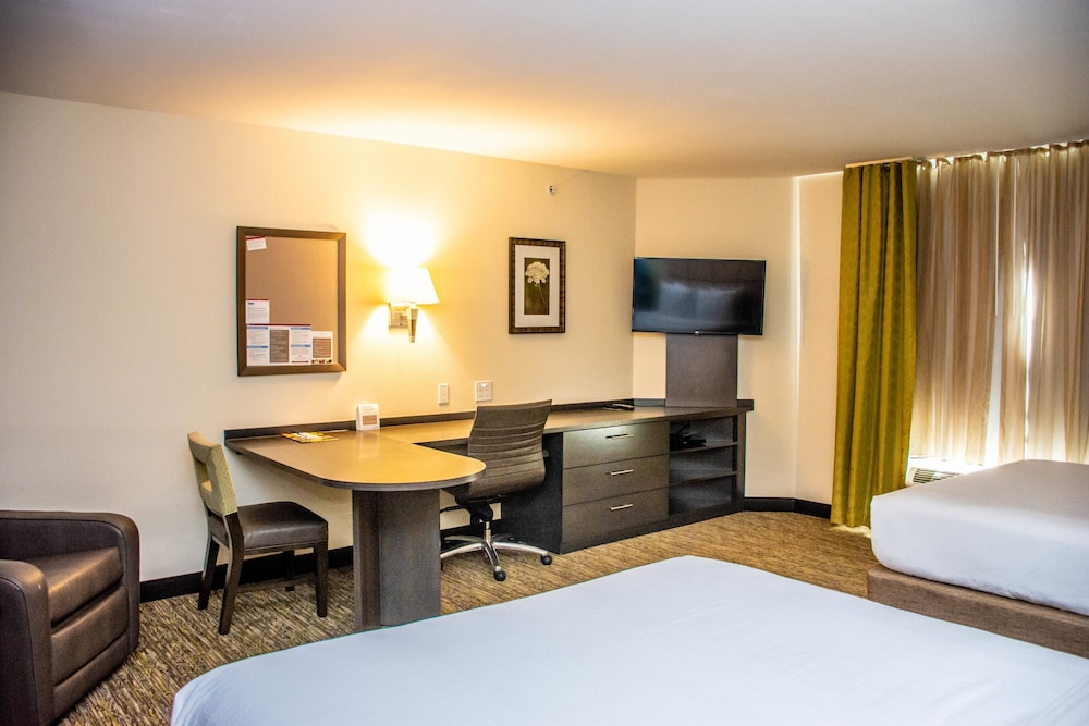 Candlewood Suites : Overland Park W 135th St by IHG - photo 24