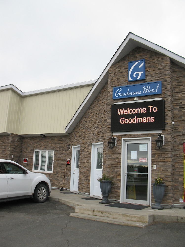 Goodman’s Motel in Greater Sudbury, Canada