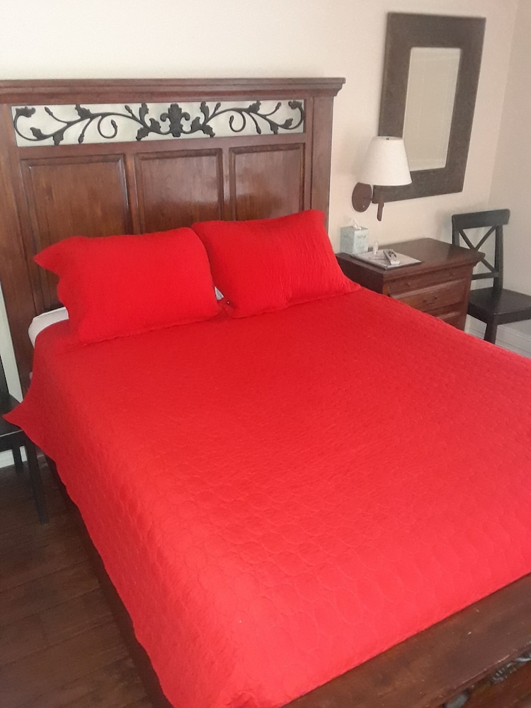 Los Gatos Garden Inn Hotel - photo 14
