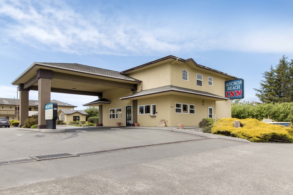 Anchor Beach Inn - photo 32
