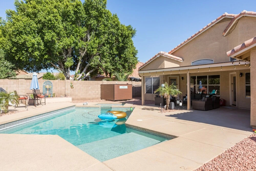 Private paradise with pool heater spa billiards - photo 14
