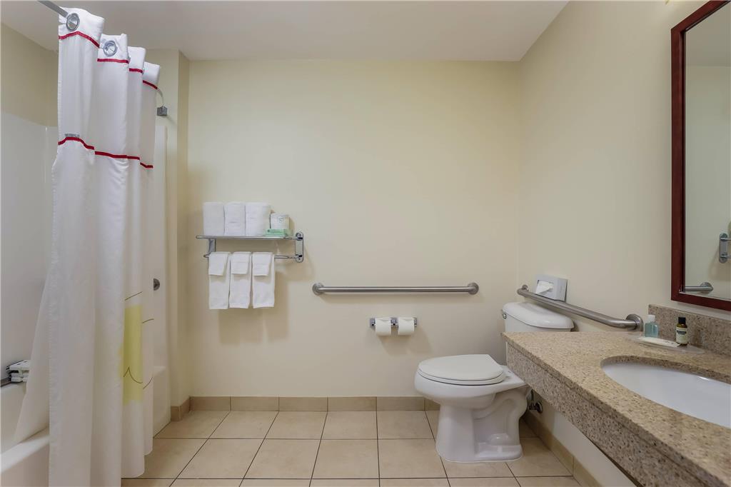 MainStay Suites Fitchburg Madison - photo 12
