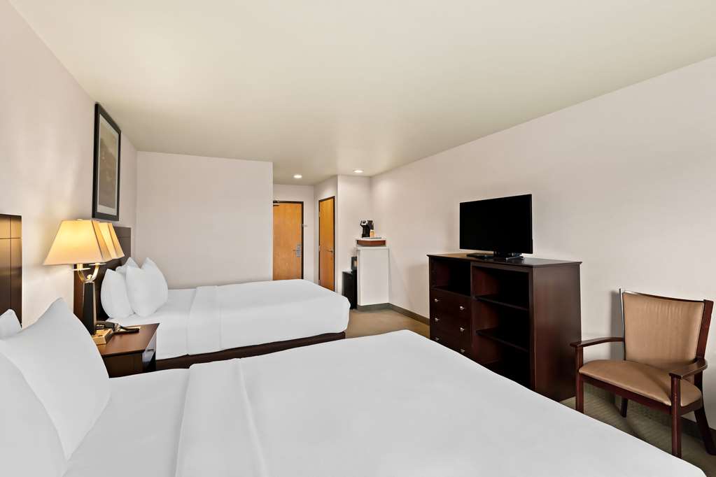 Comfort Inn & Suites Creswell - photo 16