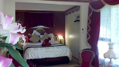 Townview Accommodation & Day Spa — 4-Star Luxury Hotel in Daylesford, Australia