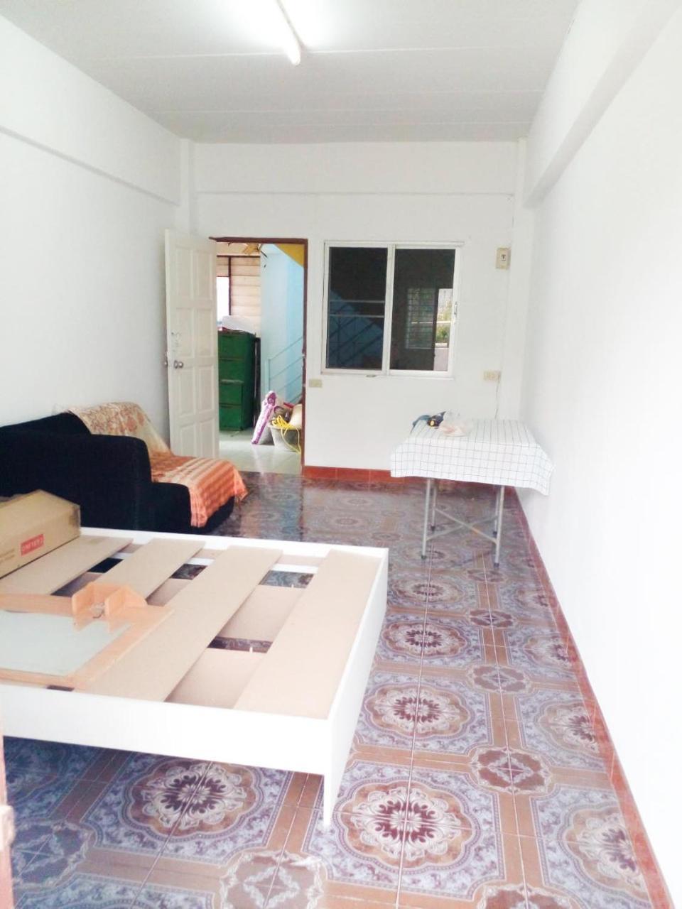 UWM Hostel Don Mueang Sapanmai