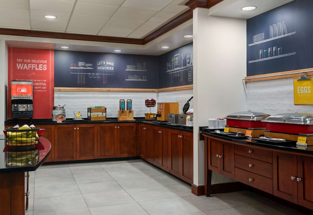 Hampton Inn South Kingstown Newport Area - photo 45