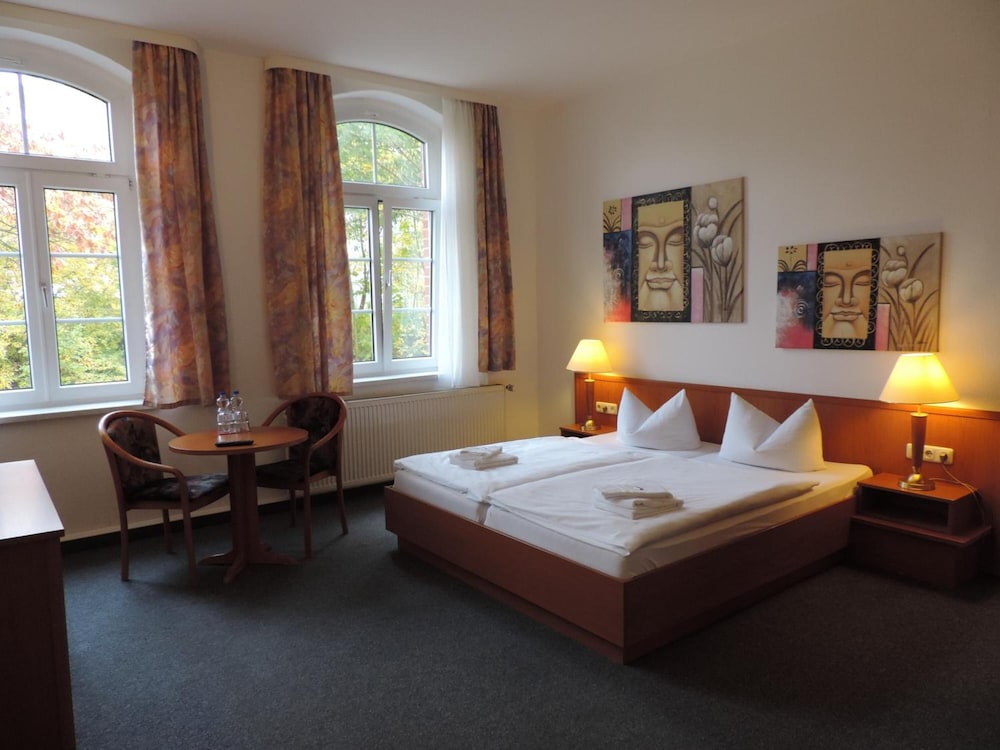 Hotel Carl von Clausewitz - carbon neutral hotel in Burg