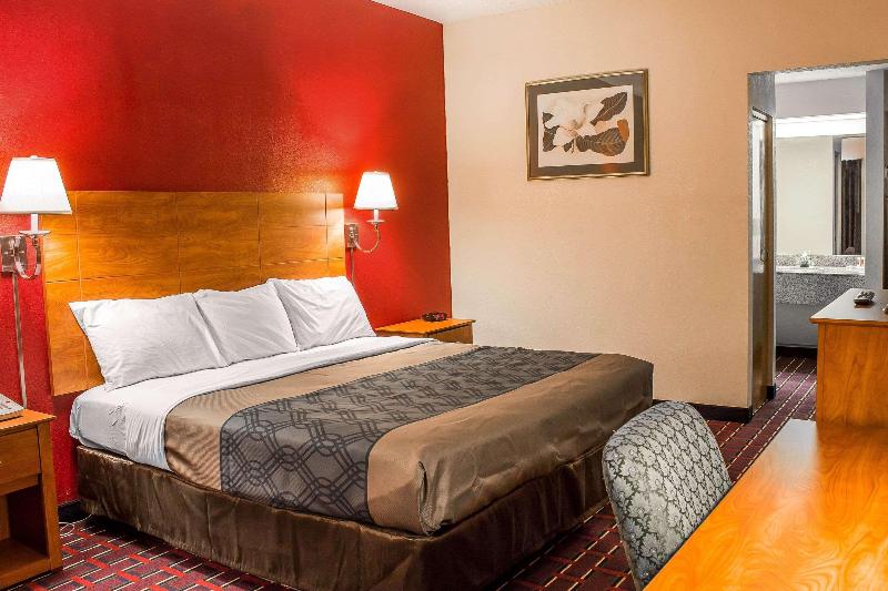 Quality Inn Henderson I 85 - photo 11