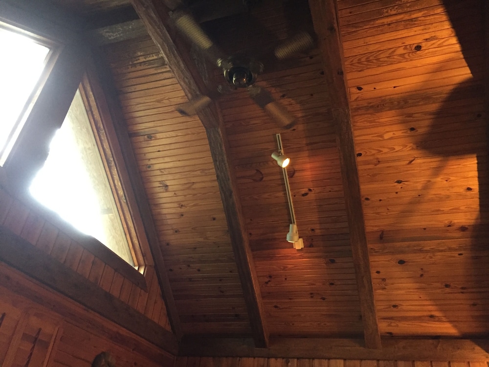 Cherokee mountain log cabin resort - photo 41