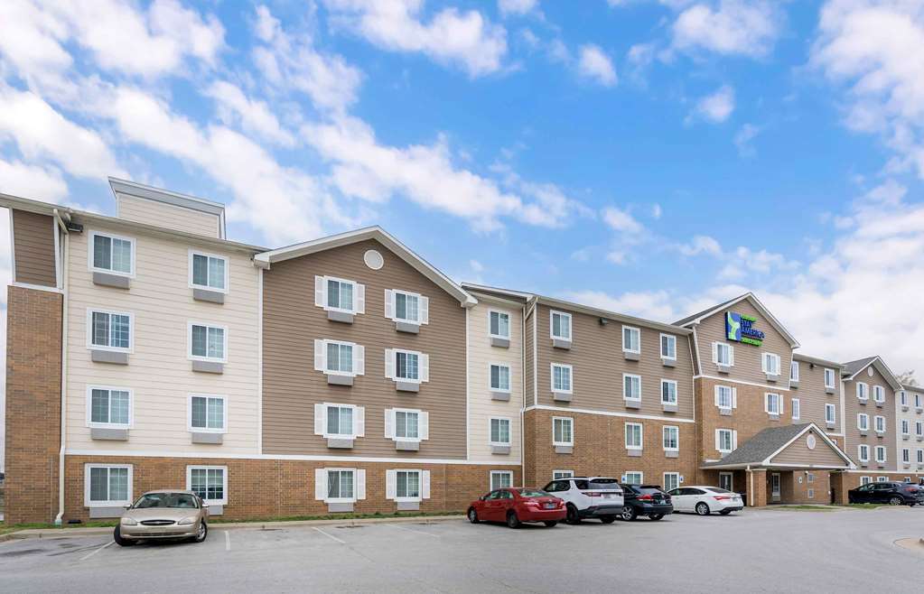 Extended Stay America Select Suites Louisville Airport - photo 4
