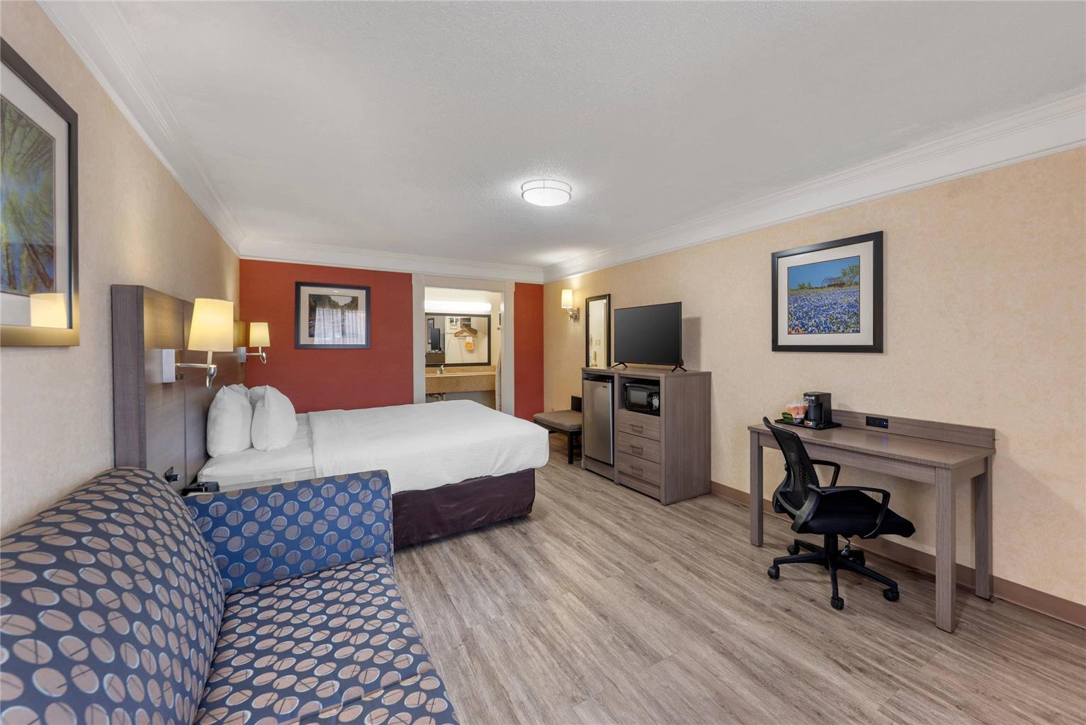 Quality Inn Near Lake Marble Falls - photo 31