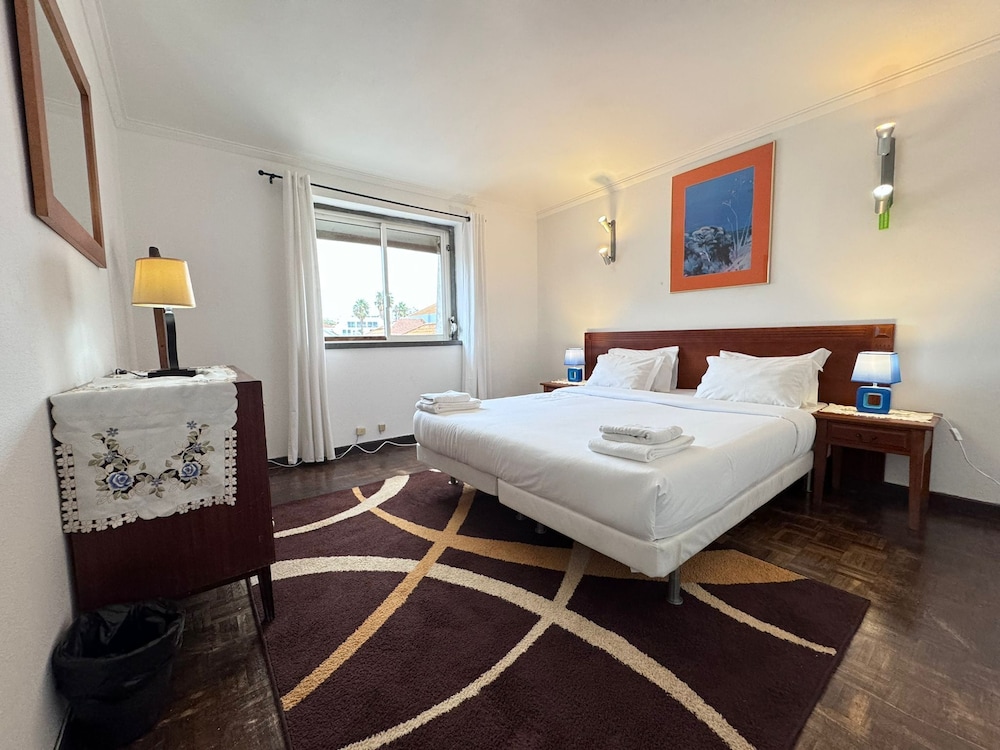 The Pearl Cascais Guest House City & Beach