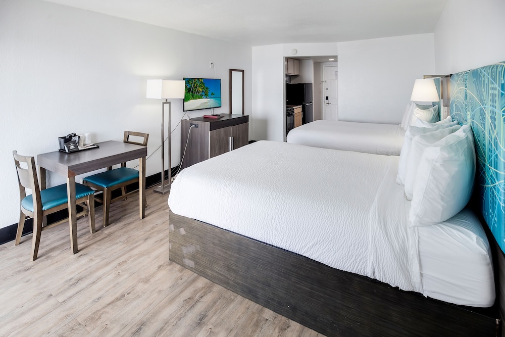 Tropical Seas Hotel - photo 27