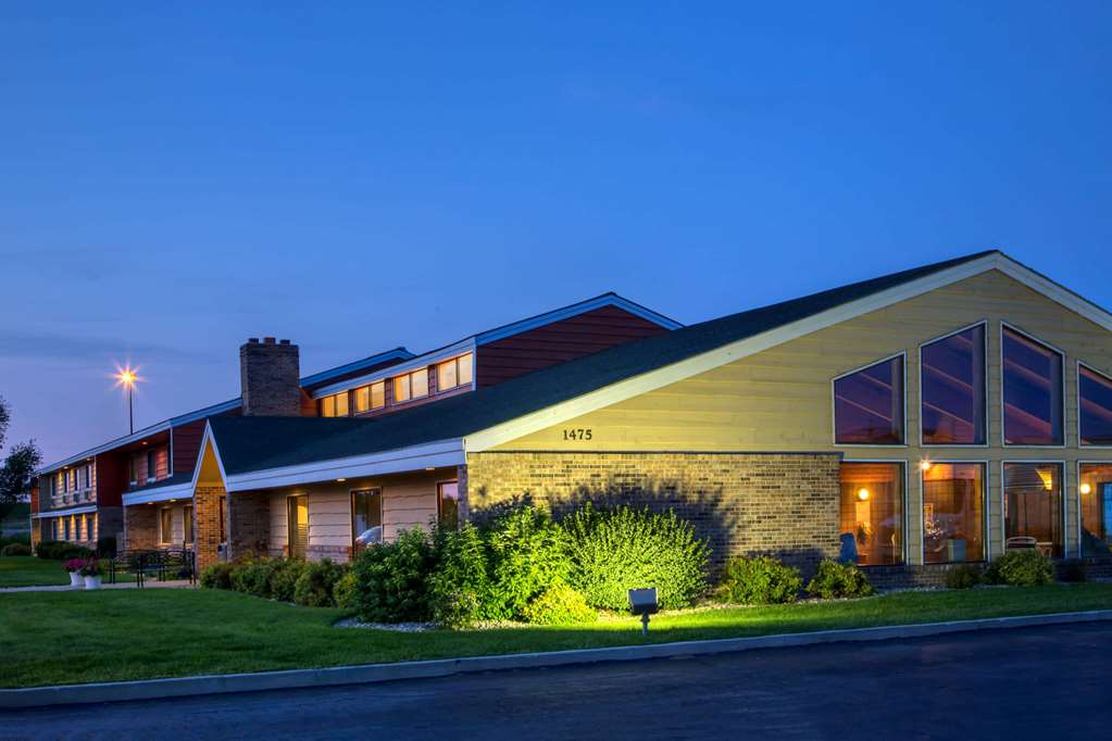 AmericInn by Wyndham Worthington - photo 2
