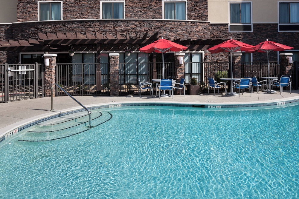 TownePlace Suites by Marriott Columbia Southeast Fort Jackson - photo 17