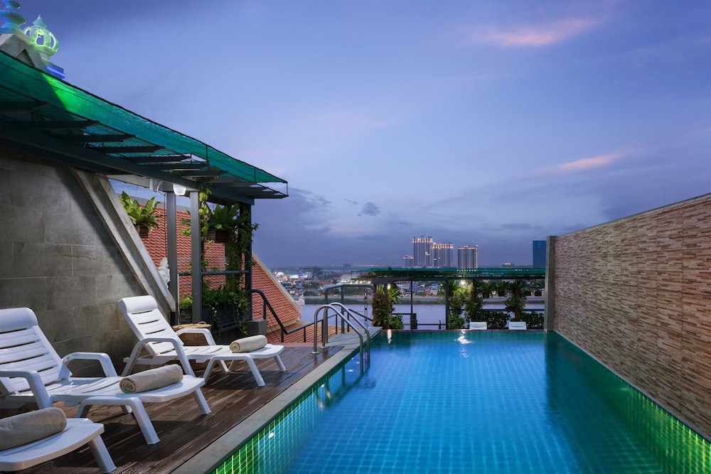 LCS Hotel & Apartment in Phnom Penh, Cambodia
