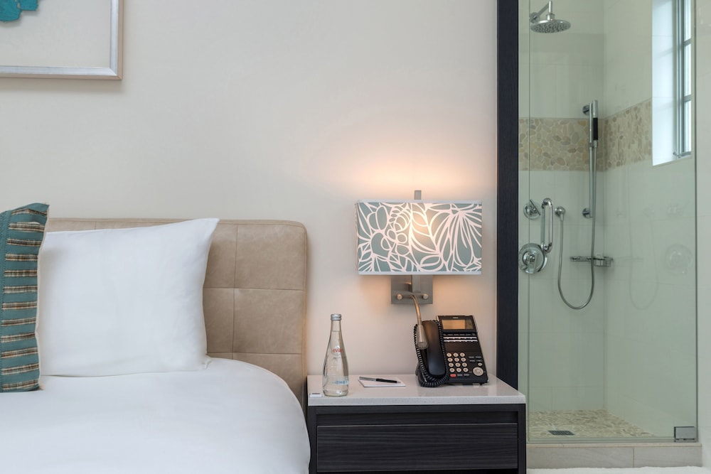 The Marlin Hotel - photo 60