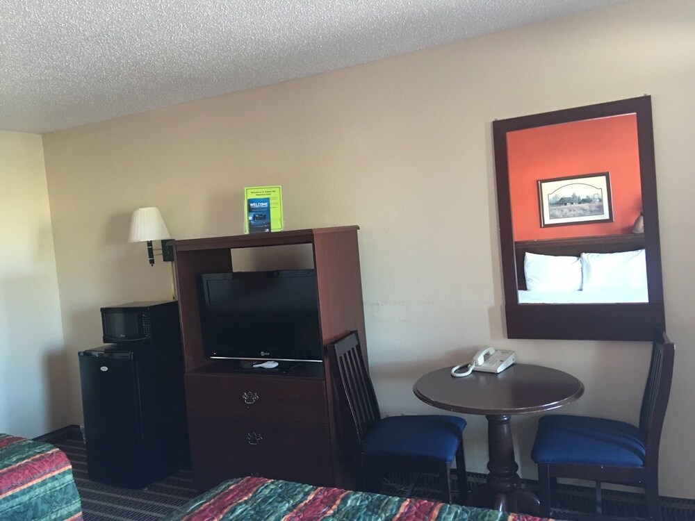 Magnuson Hotel St Robert Ft Leonard Wood - photo 7