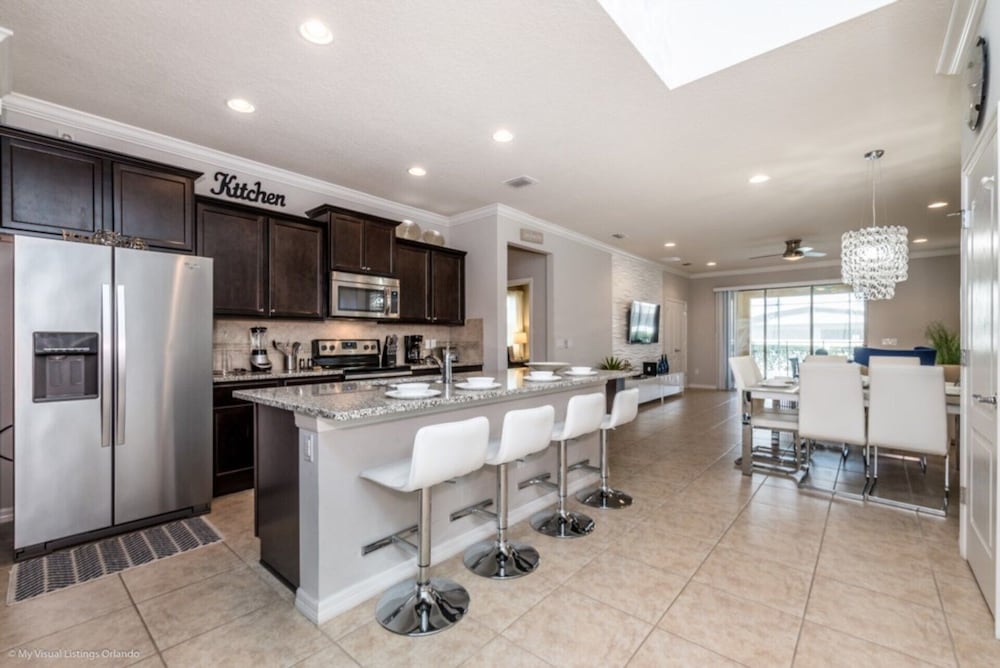 Beautiful Villa With Private Pool Close to Disney Orlando Villa 2641 — 4-Star Luxury Hotel in Kissimmee, United States