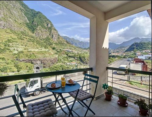 GuestReady Scenic Retreat with Stunning Views — 4-Star Luxury Hotel in Sao Vicente, Portugal
