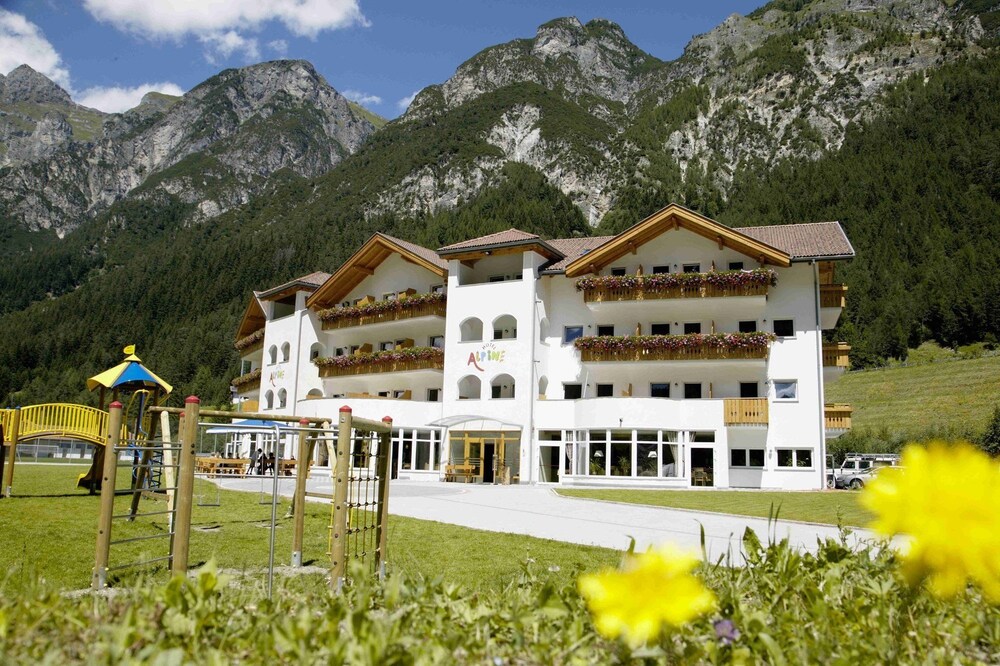 Hotel Alpin — hotel in Colle Isarco