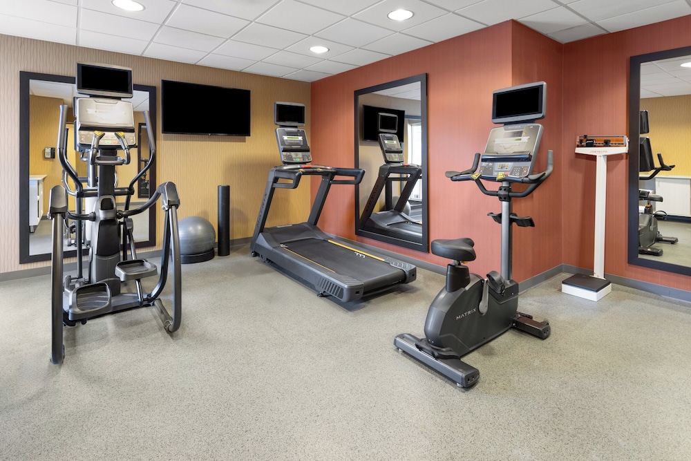 Holiday Inn Express Augusta Downtown by IHG - photo 20