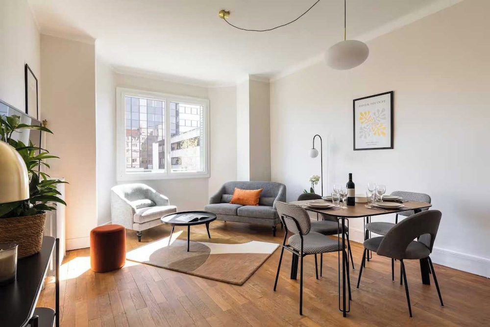 Appartement Dify Deruelle Part Dieu — 4-Star Luxury Hotel in Lyon, France