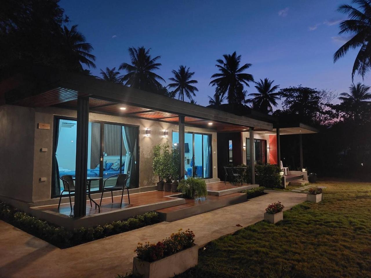 ลานแลเล รีสอร์ท ชุมพร Larn Lae Lay Resort Chumphon in Chumphon, Thailand