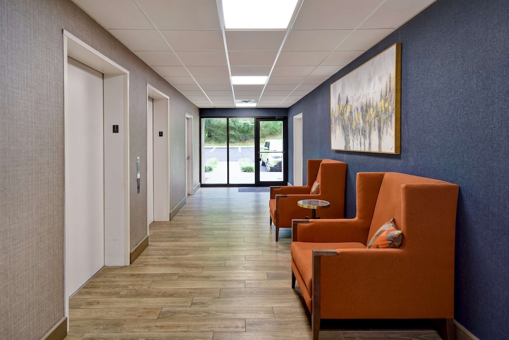 Hampton Inn Birmingham Colonnade 280 - photo 43